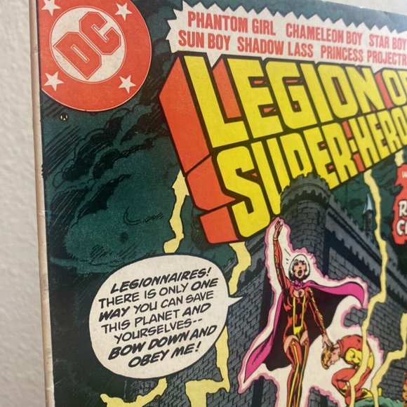Legion Of Super Heroes # 276 DC Comics 1981 Vtg - Picture 2 of 10